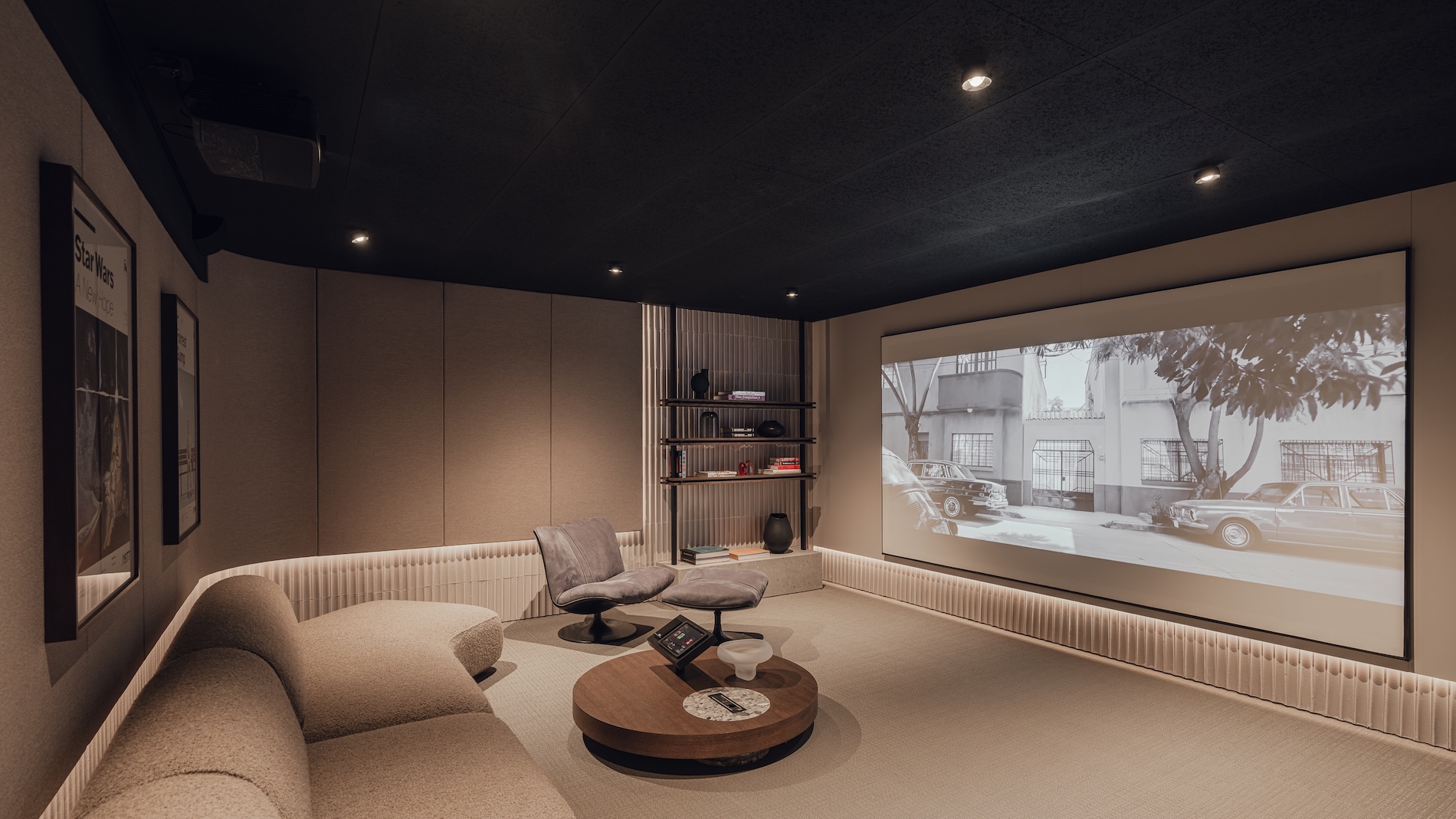 Sala kinowa, Lindego 2